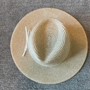 Casual hat - beachwear - adjustable size - purchased at Bloomingdale’s